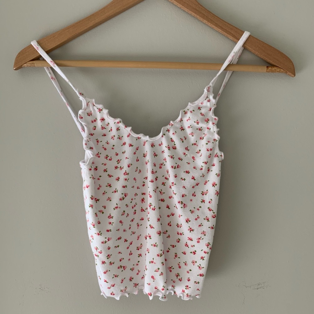 Brandy Melville Nicolette White Floral Lettuce-Edge Crop Tank